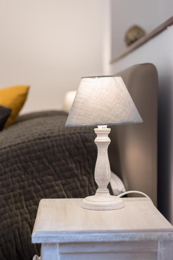 Duomo Seaside Deluxe Apartment By Ortigia Apartments Syracuse Esterno foto