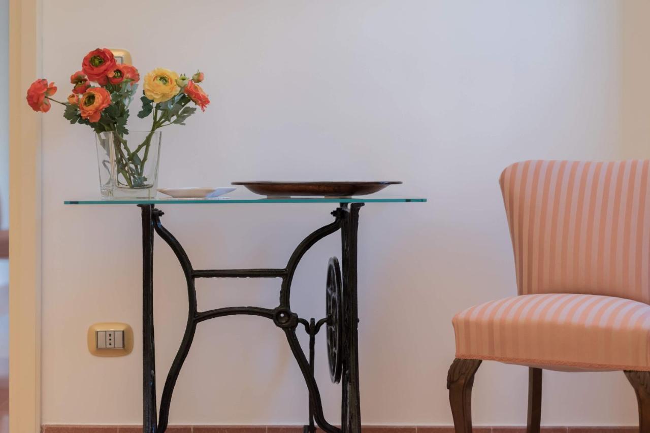 Duomo Seaside Deluxe Apartment By Ortigia Apartments Syracuse Esterno foto